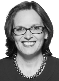 Lisa Curtis