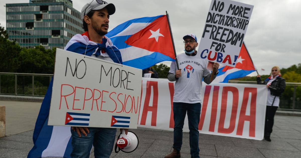 Why Cubans are protesting for their freedom and other questions