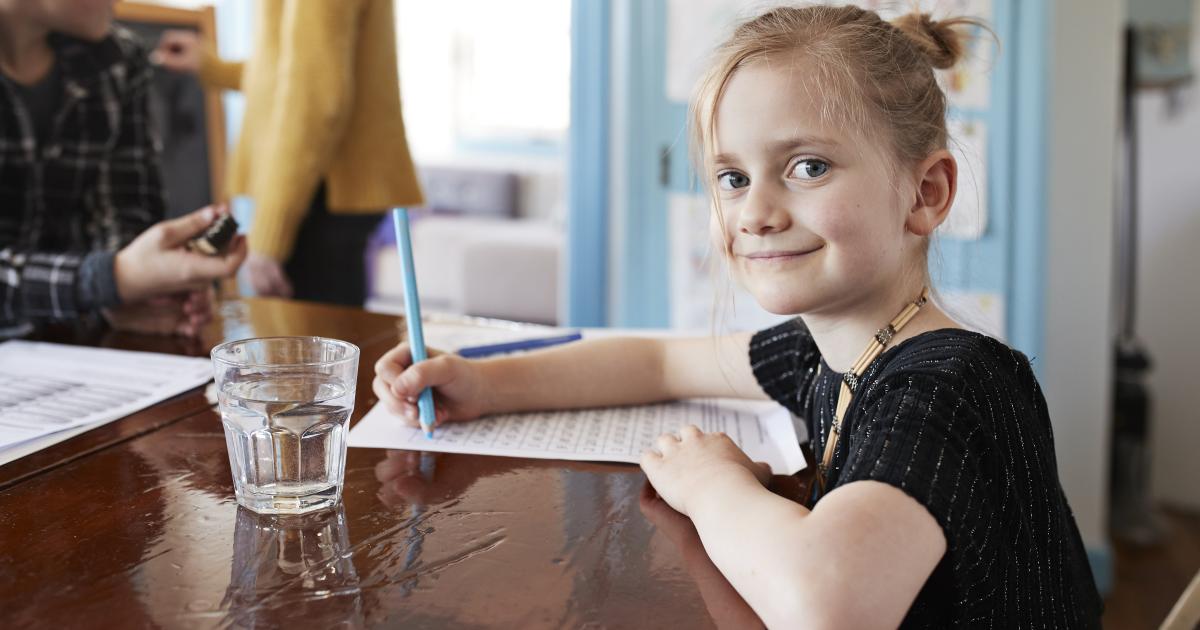 I'm a Full-Time Working Mom. Here's Why I Love Homeschooling My Daughter. - Vimarsana News